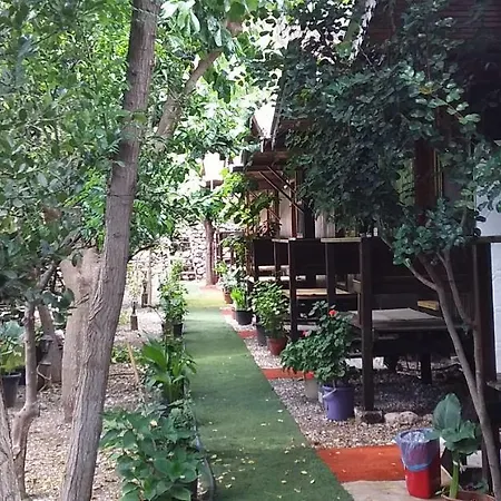 Zakkum Pansiyon